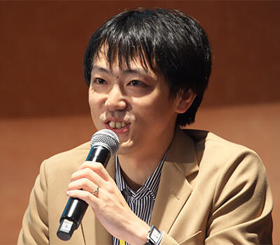 新しいアイディアのタネをつくるようなことは人間にしかできないと語る-廣井卓思氏.jpg